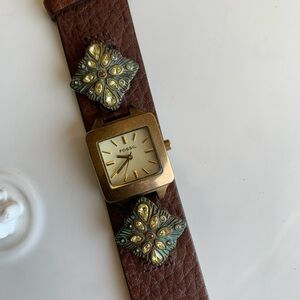 Unique Fossil Gold & Brown Leather Watch with Vintage/Boho Charm
